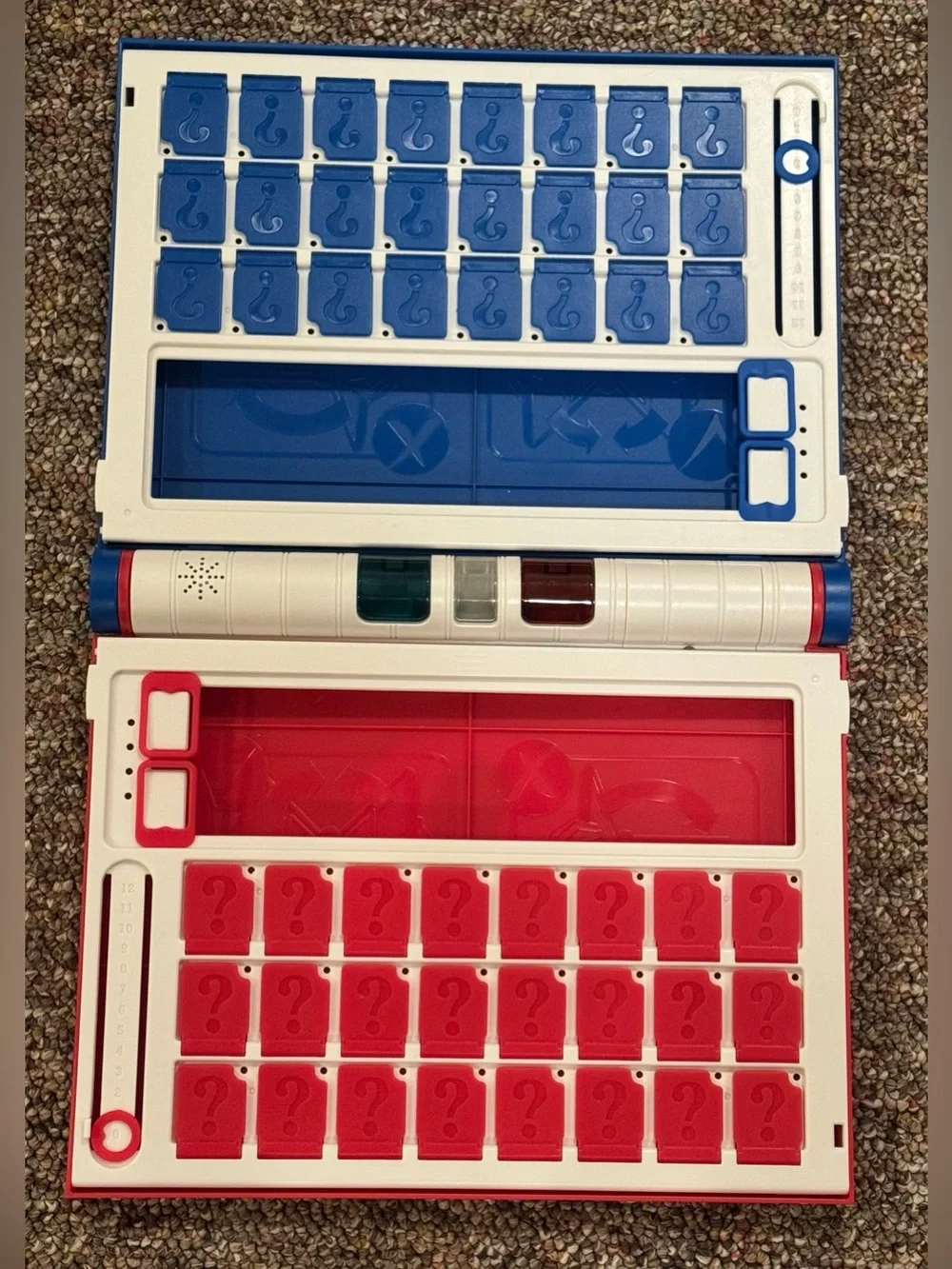 Guess Who? Extra - Red & Blue Electronic Kids Game: Complete: tested: